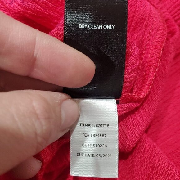 Torrid size 1 Fushia Rayon Long Sleeve Lace Boho Top Blouse RN 148862 - Picture 6 of 10